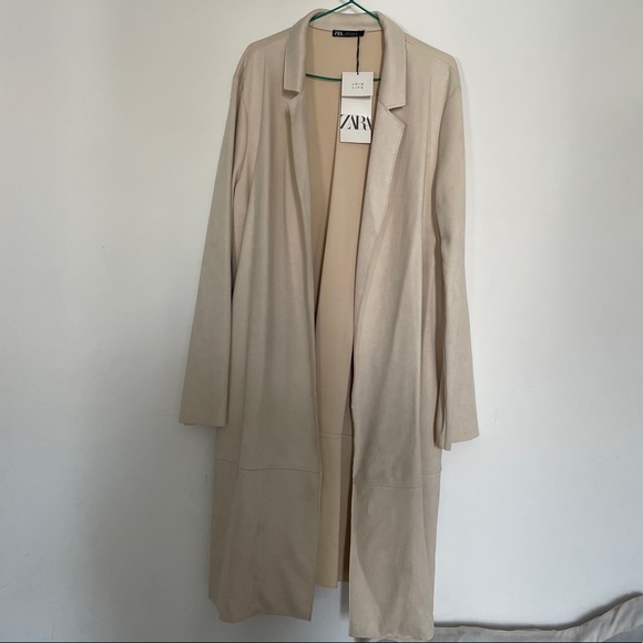 SOLD // Zara Outerwear | Beige
Sand Faux Suede Coat - Picture 10 of 10
